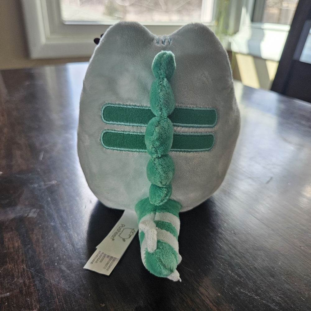 Lizard Pusheen Plush - Picture 3 of 4